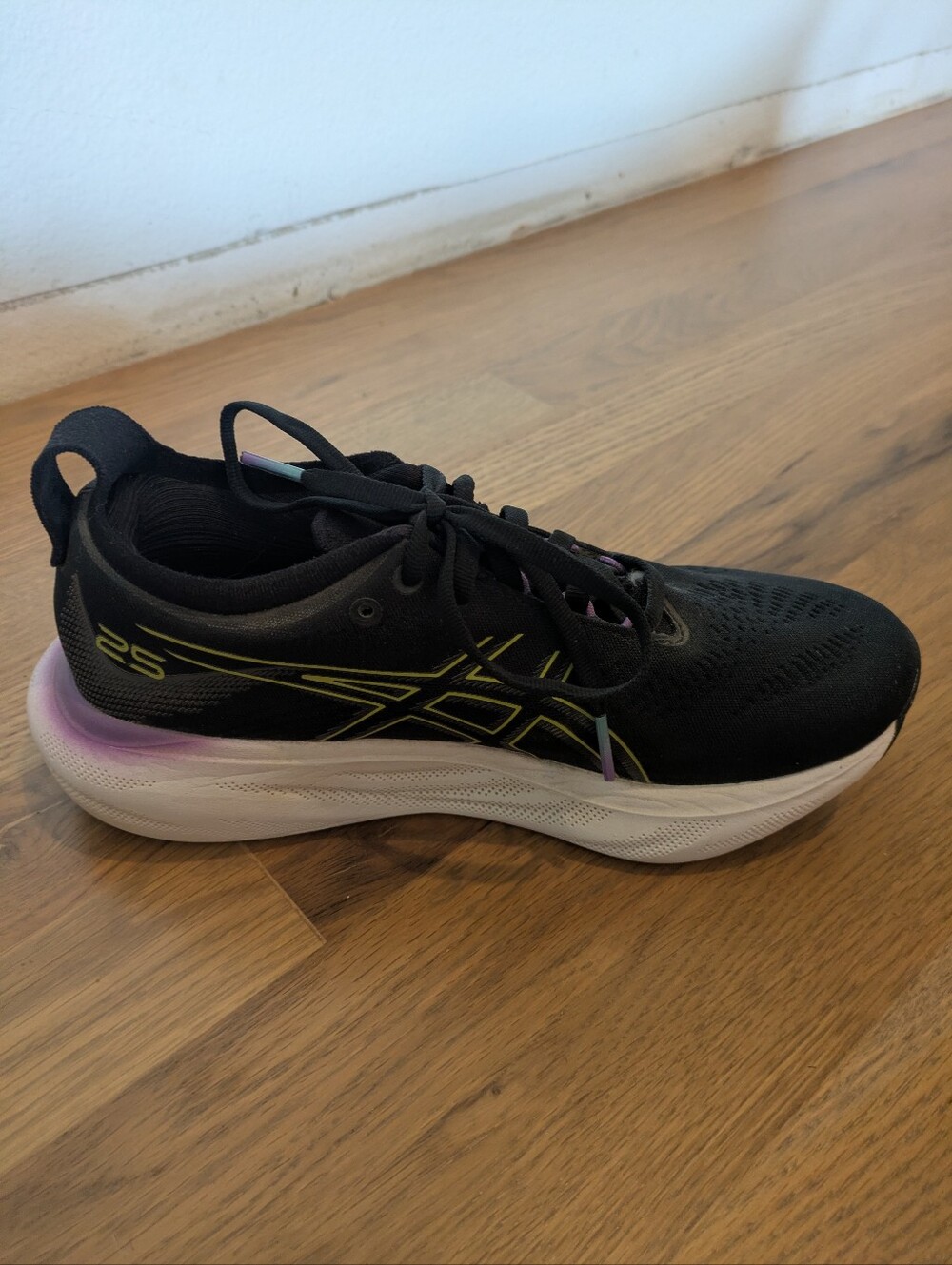 Asics Gel Nimbus 25 - Women's 6.5 - Picture 5 of 9